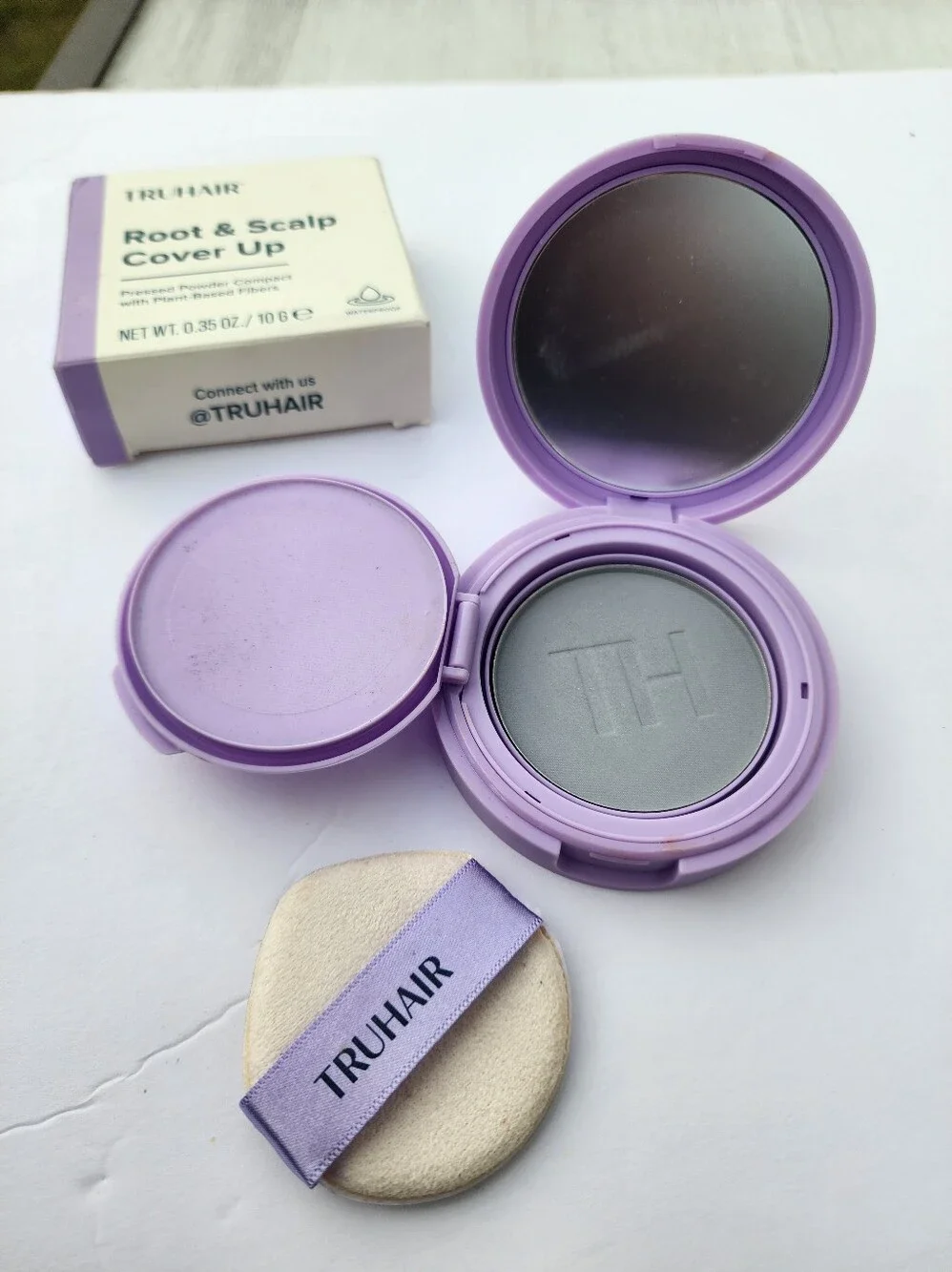 Truhair Gray Root & Scalp Cover Up Pressed Powder Hair Compact